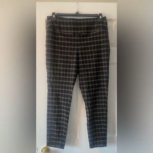Checkered Crop Pants